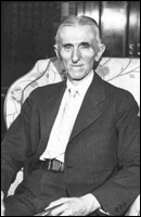 Nikola Tesla in old age. 