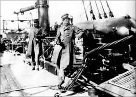 Semmes leaning on his aft pivot gun in a photo taken at Cape Town, South Africa, in 1863. 